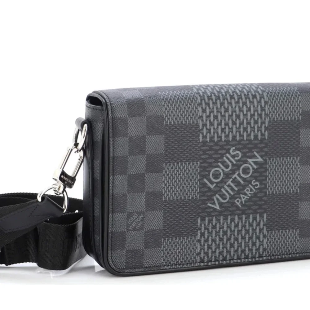 Studio messenger bag limited edition Damier graphite 3D - Picture 2 of 7